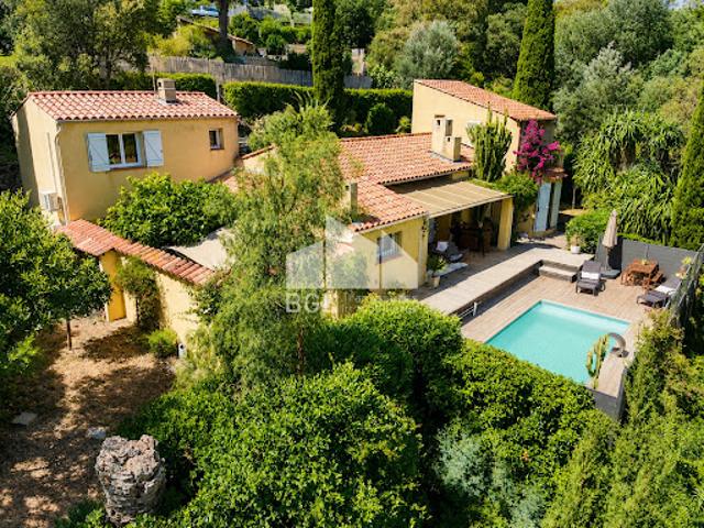 Vente Maison 5 pièces 130 m2 Bormes les Mimosas
