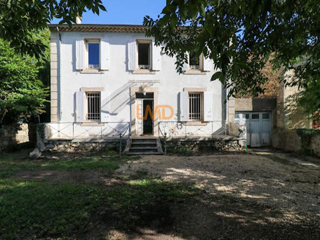 Vente Maison 5 pièces 130 m2 Boucoiran et Nozières