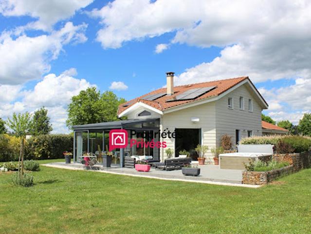 Vente Maison 5 pièces 130 m2 Chapdes Beaufort