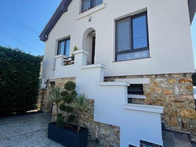 Vente Maison 5 pièces 130 m2 Le Blanc Mesnil