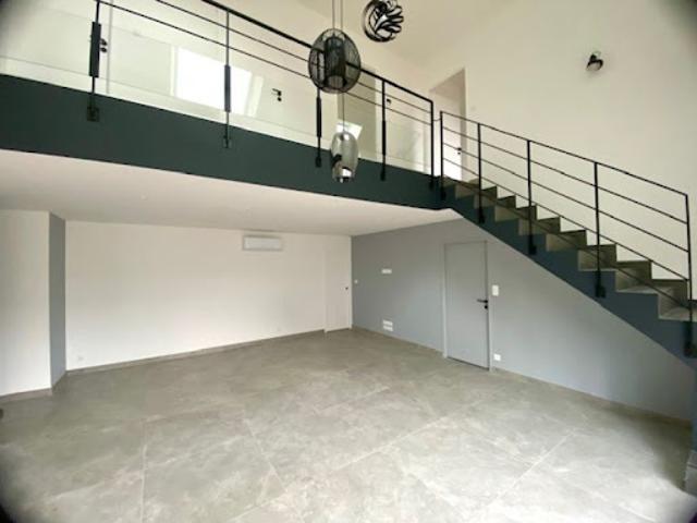 Vente Maison 5 pièces 130 m2 Locqueltas
