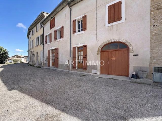 Vente Maison 5 pièces 130 m2 Robion