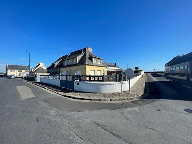 Vente Maison 5 pièces 130 m2 Saint Marcouf