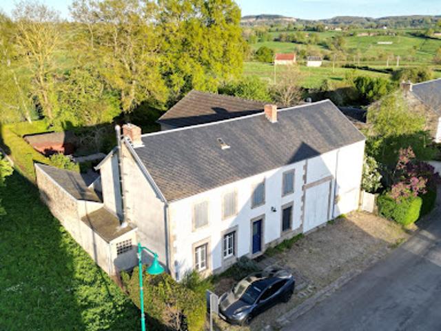 Vente Maison 5 pièces 131 m2 Ars les Favets