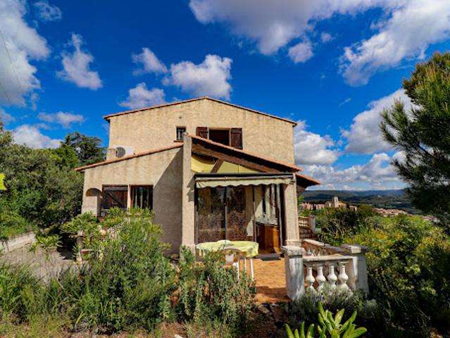 Vente Maison 5 pièces 131 m2 Flayosc