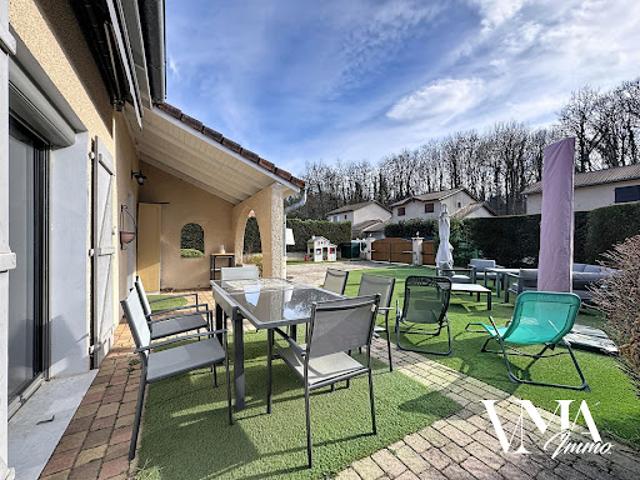 Vente Maison 5 pièces 131 m2 Lissieu