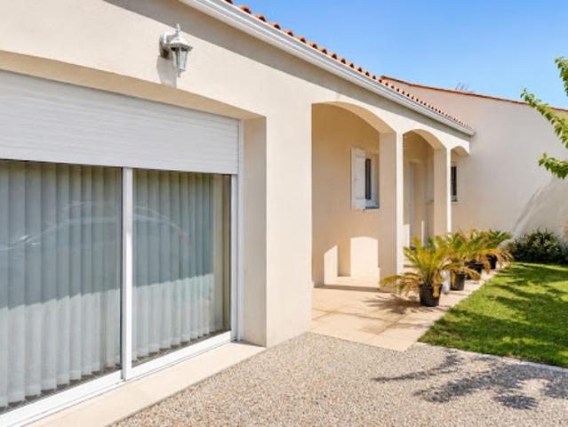 Vente Maison 5 pièces 131 m2 Saint Sulpice de Royan