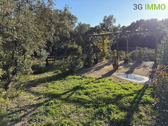 Vente Maison 5 pièces 131 m2 Uchaux