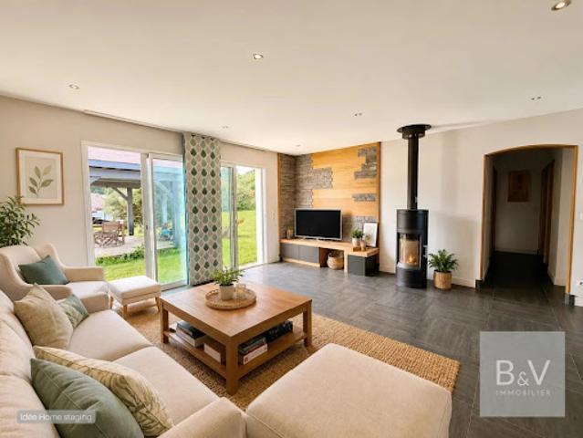 Vente Maison 5 pièces 131 m2 Urt