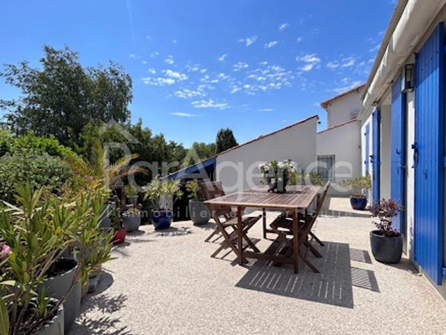 Vente Maison 5 pièces 131.5 m2 Vaux sur Mer