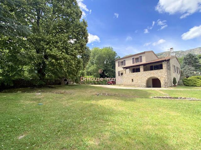 Vente Maison 5 pièces 132 m2 Mayres