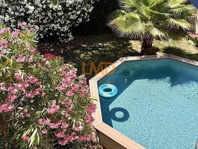 Vente Maison 5 pièces 132 m2 Milhaud