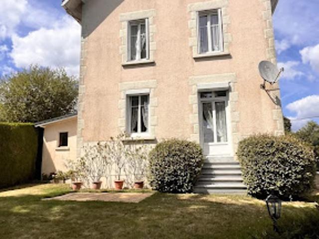 Vente Maison 5 pièces 132 m2 Chalus
