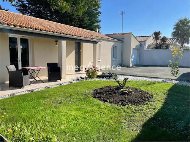 Vente Maison 5 pièces 132 m2 Le Château d'Oléron