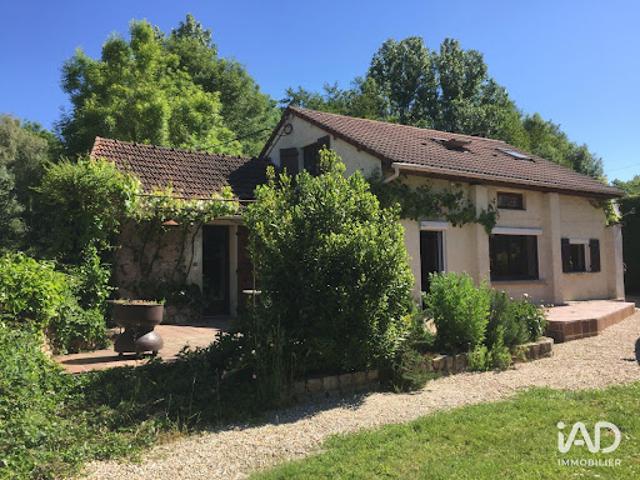 Vente Maison 5 pièces 132 m2 Saint Cyr sur Morin