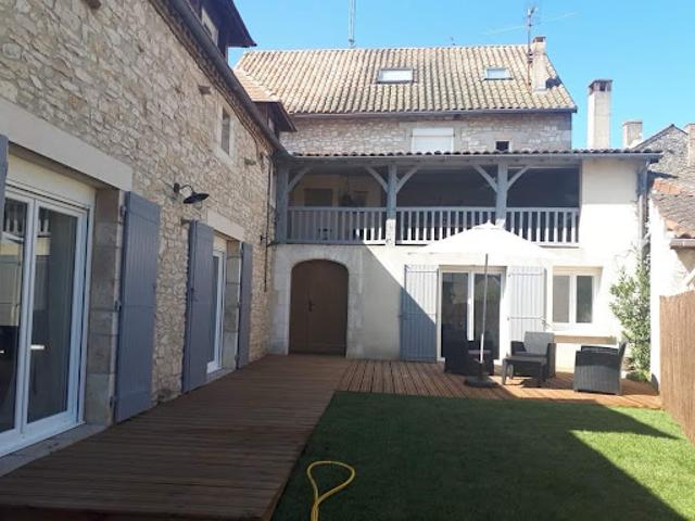 Vente Maison 5 pièces 132 m2 Thenon