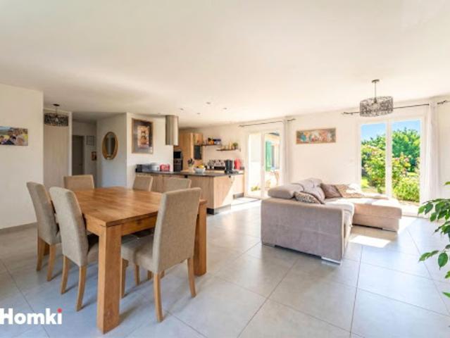 Vente Maison 5 pièces 133 m2 Montussan