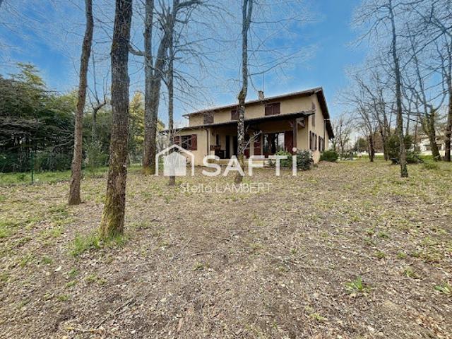Vente Maison 5 pièces 133 m2 Labastide Saint Pierre
