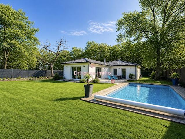 Vente Maison 5 pièces 133 m2 Le Taillan Médoc