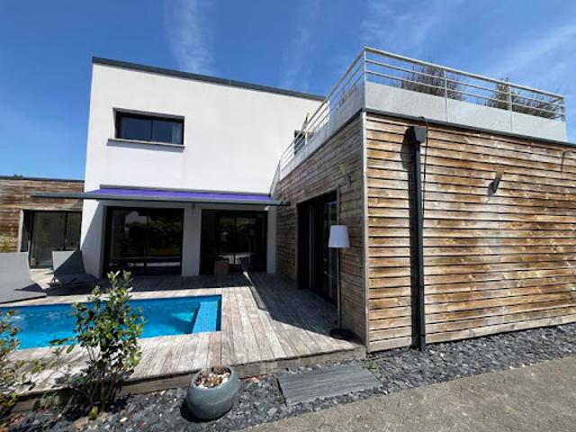 Vente Maison 5 pièces 144 m2 Le Haillan