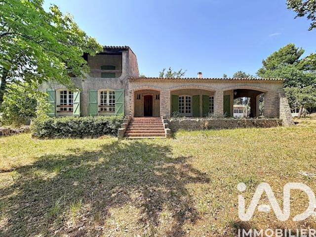 Vente Maison 5 pièces 145 m2 Nans les Pins