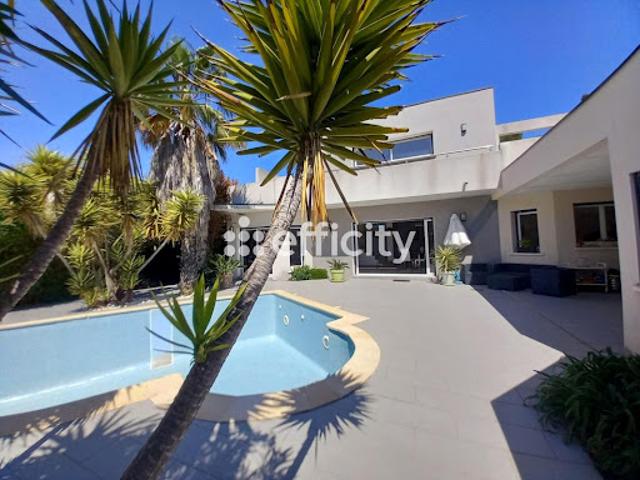 Vente Maison 5 pièces 145 m2 Agde