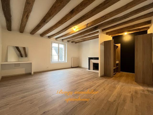 Vente Maison 5 pièces 145 m2 Château la Vallière