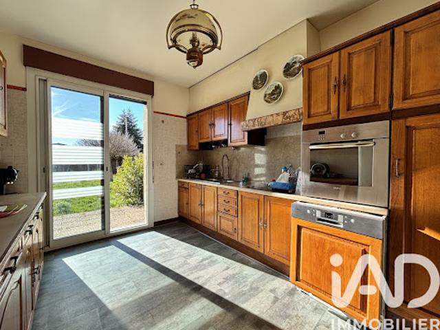 Vente Maison 5 pièces 145 m2 Gratentour