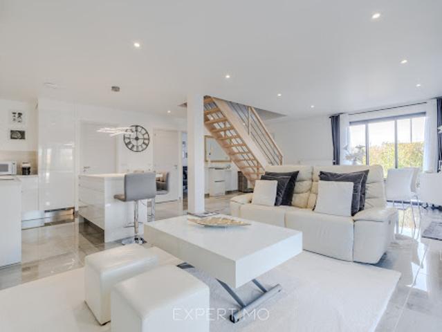 Vente Maison 5 pièces 145 m2 La Houssaye en Brie