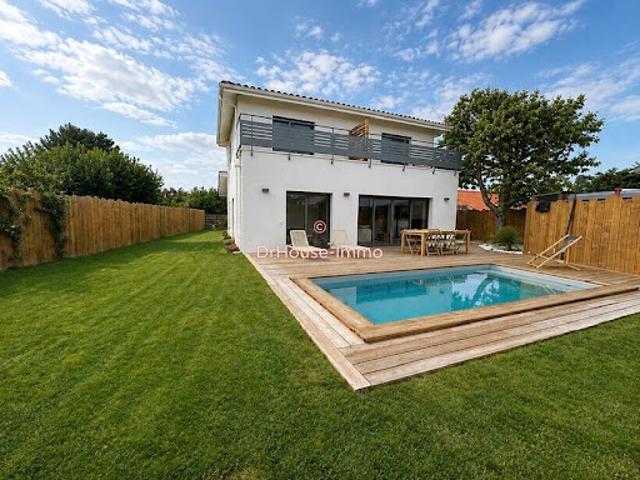Vente Maison 5 pièces 145 m2 Seignosse