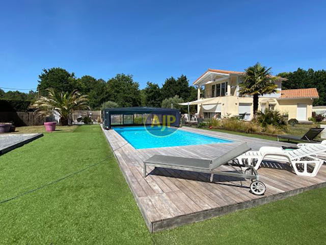 Vente Maison 5 pièces 145 m2 Vendays Montalivet