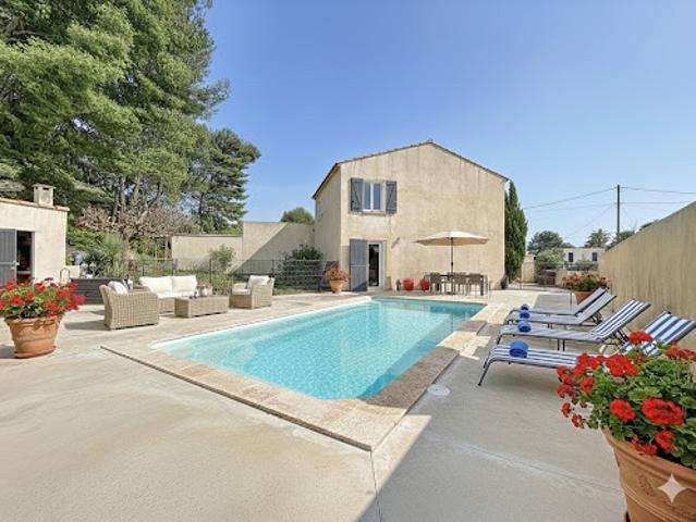 Vente Maison 5 pièces 146 m2 La couronne carro