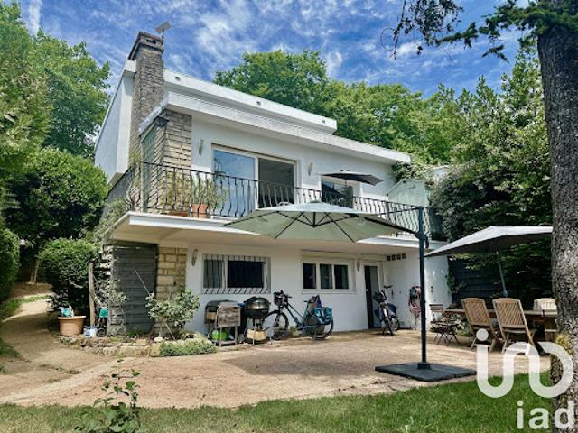 Vente Maison 5 pièces 146 m2 Le Plessis Robinson