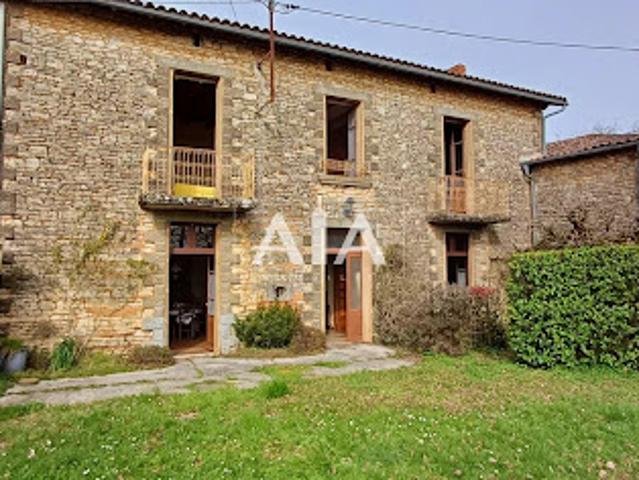 Vente Maison 5 pièces 146 m2 Les Adjots