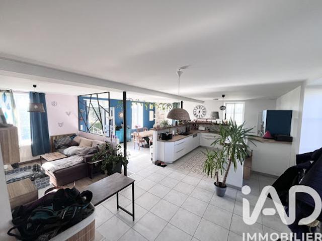 Vente Maison 5 pièces 147 m2 Saint Merd la Breuille