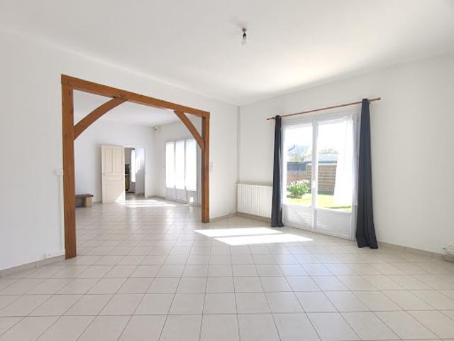 Vente Maison 5 pièces 148 m2 Trelaze