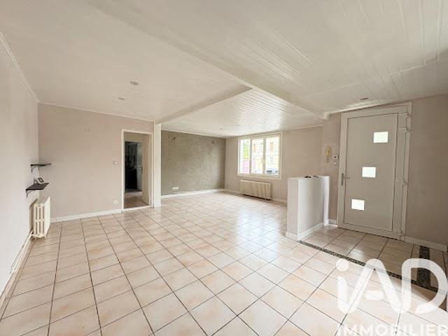 Vente Maison 5 pièces 149 m2 Ambares et lagrave