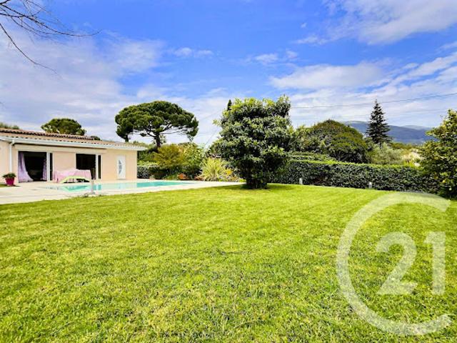 Vente Maison 5 pièces 149.9 m2 Roquefort les Pins