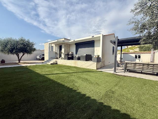 Vente Maison 5 pièces 140 m2 Marignane