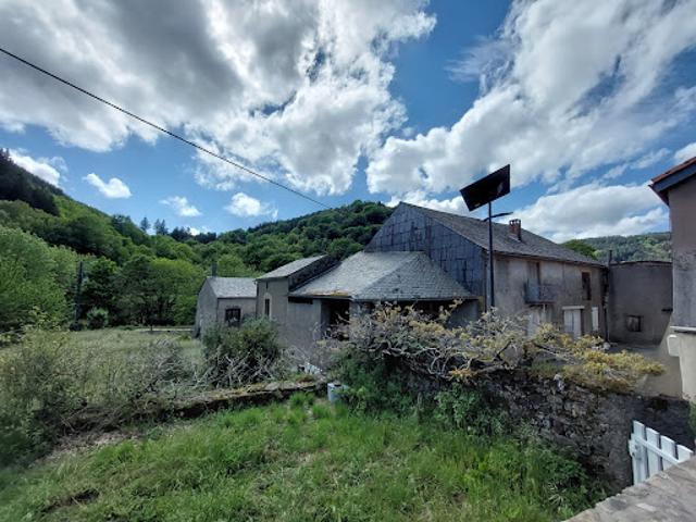 Vente Maison 5 pièces 140 m2 Mélagues