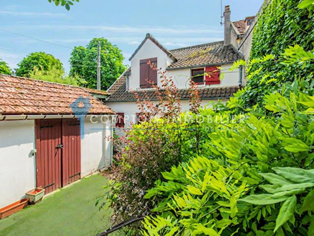 Vente Maison 5 pièces 140 m2 Moisson