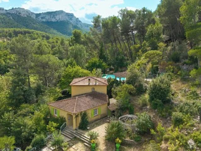 Vente Maison 5 pièces 140 m2 Auriol
