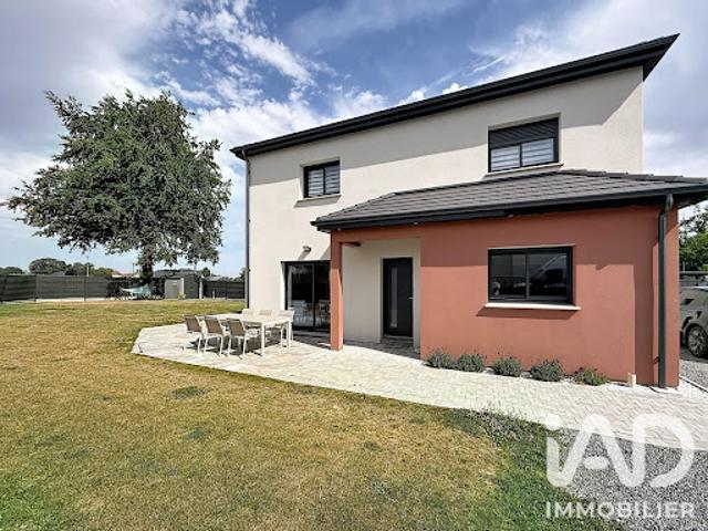 Vente Maison 5 pièces 140 m2 Auzebosc