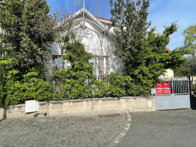 Vente Maison 5 pièces 140 m2 Arcueil
