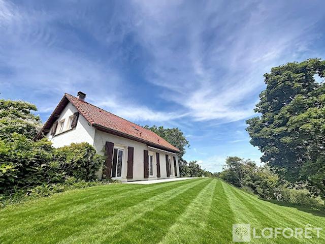 Vente Maison 5 pièces 140 m2 Domarin