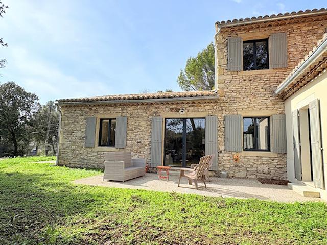 Vente Maison 5 pièces 140 m2 Grignan