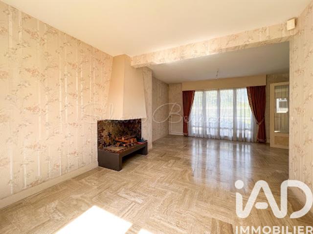 Vente Maison 5 pièces 140 m2 La Varenne Saint Hilaire