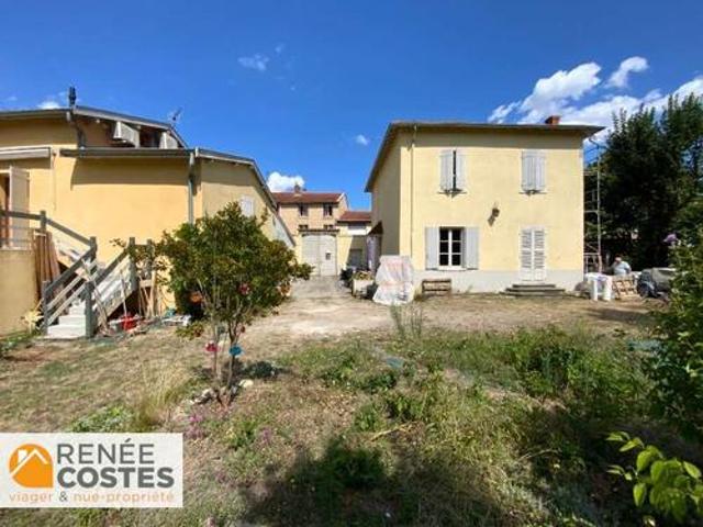 Vente Maison 5 pièces 140 m2 Pierre benite