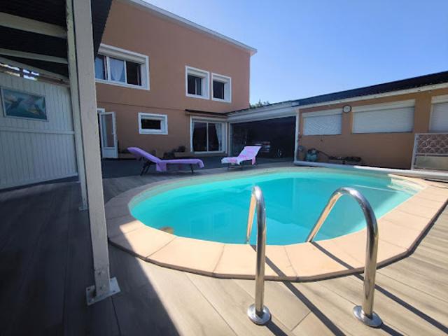 Vente Maison 5 pièces 140 m2 Roussillon