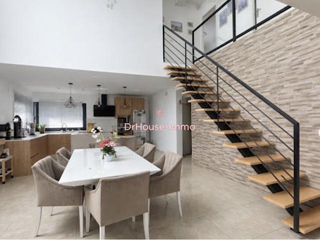 Vente Maison 5 pièces 140 m2 Saint Médard en Jalles